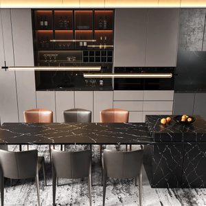  Плита из некремниевого черного кварца Calacatta с геометрическими прожилками